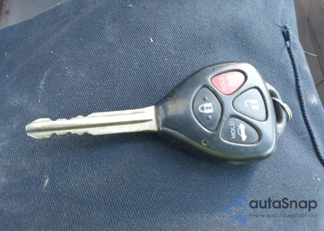 2007 Toyota Camry Le z USA, uszkodzony, nr VIN 4T1BE46KX7U655226